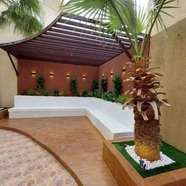 فني تنسيق حدائق في الرياض